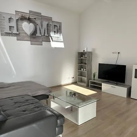 Grosse Ferienwohnung Gaestehaus Neubau Merzig 120M2 Extérieur photo
