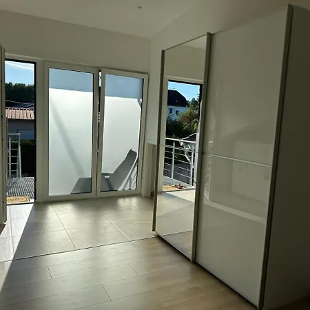 Grosse Ferienwohnung Gaestehaus Neubau Merzig 120M2 Extérieur photo