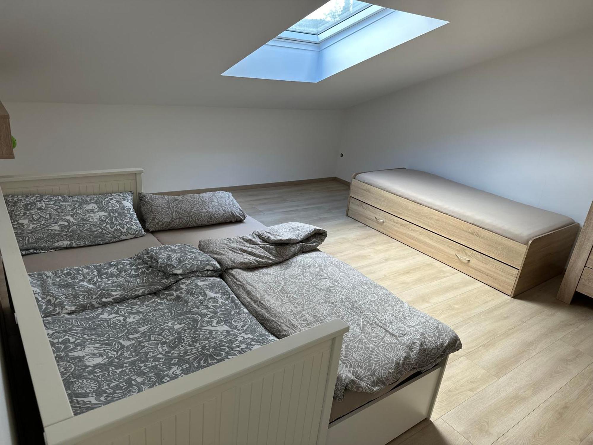 Grosse Gaestehaus Neubau 120m2